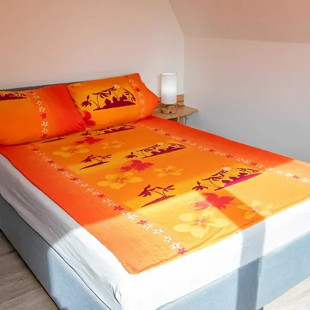 度假居 Pernice 弗里斯特